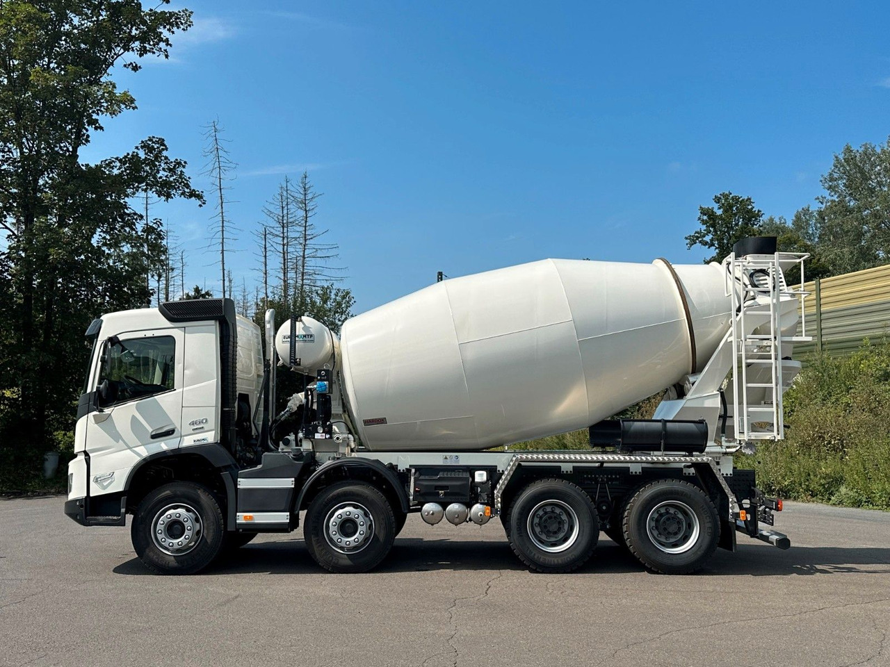 Volvo FMX 500 8X4 Retarder EuromixMTP EM 9 L - Camion malaxeur: photos 4 Volvo FMX 500 8X4 Retarder EuromixMTP EM 9 L - Camion malaxeur: photos 4