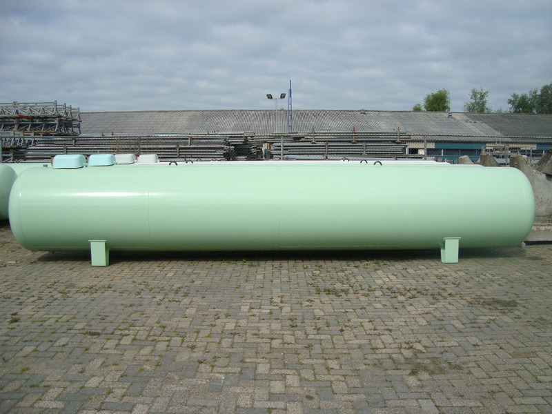 De Visser Propaan/Butaan LPG tank 9100 L gastank Propaan/Butaan LPG tank 9100 L (4,55 ton) Gastank Ø 1250 including tank fittings ID 11.10 L: 7790mm, 1350kg option of heating spiral - Réservoir de carburant pour Camion: photos 1 De Visser Propaan/Butaan LPG tank 9100 L gastank Propaan/Butaan LPG tank 9100 L (4,55 ton) Gastank Ø 1250 including tank fittings ID 11.10 L: 7790mm, 1350kg option of heating spiral - Réservoir de carburant pour Camion: photos 1