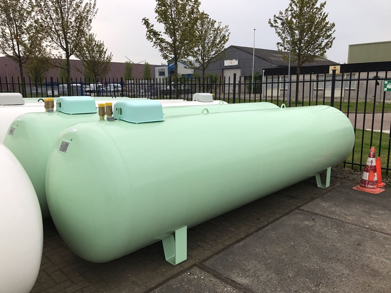 De Visser gastank Propaan/Butaan LPG tank 6400L (3,2 tons) Gas, Gaz, LPG Ø 1250 including tank fittings - Réservoir de carburant: photos 1 De Visser gastank Propaan/Butaan LPG tank 6400L (3,2 tons) Gas, Gaz, LPG Ø 1250 including tank fittings - Réservoir de carburant: photos 1