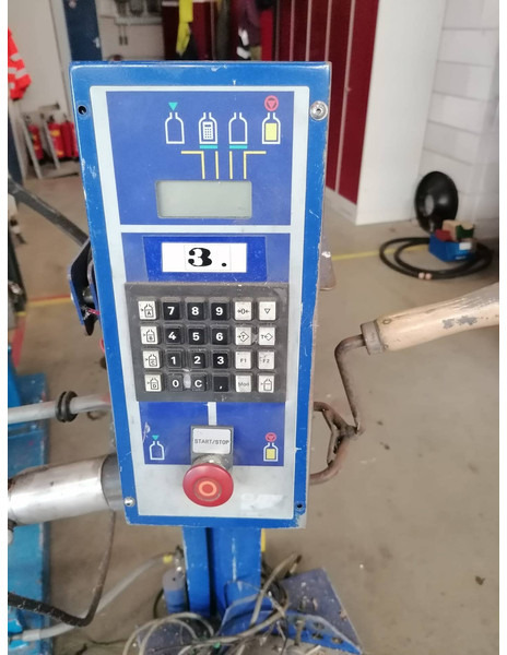Filling unit Electronic scale gasbottle filling unit with push buttons LPG, GPL - Engins de chantier: photos 3 Filling unit Electronic scale gasbottle filling unit with push buttons LPG, GPL - Engins de chantier: photos 3