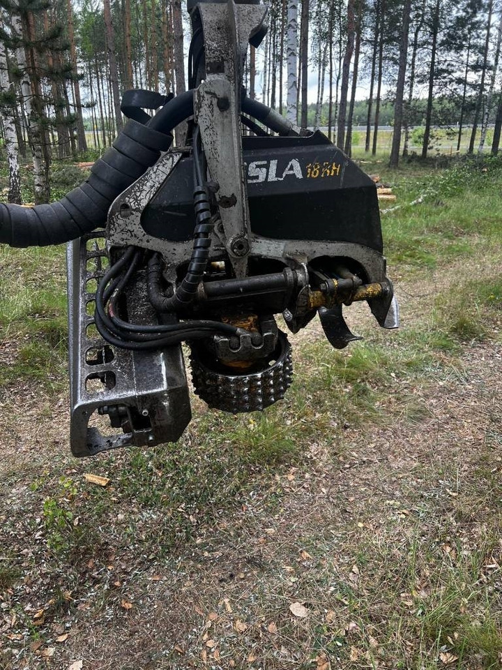 Sampo-Rosenlew 1046 Pro - Abatteuse: photos 4 Sampo-Rosenlew 1046 Pro - Abatteuse: photos 4