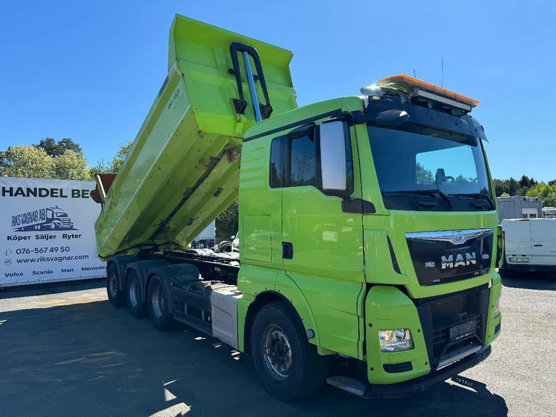 MAN TGX 41.560 8x4, Back-Tipper, 2016, Top! - Camion benne: photos 1 MAN TGX 41.560 8x4, Back-Tipper, 2016, Top! - Camion benne: photos 1