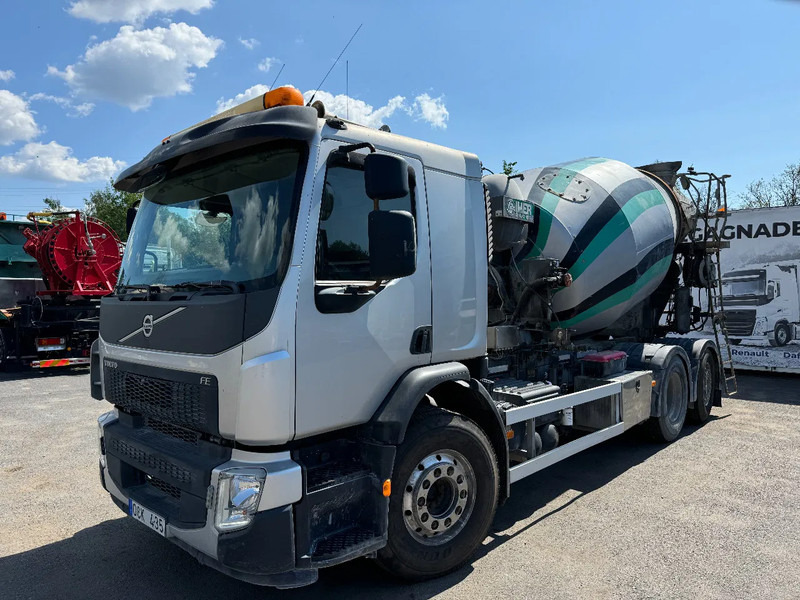 Volvo FE 320 6x2*4, Mixer, 27 ton, 2015 - Camion malaxeur: photos 3 Volvo FE 320 6x2*4, Mixer, 27 ton, 2015 - Camion malaxeur: photos 3