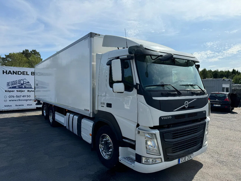 Volvo FM 330 6x2*4, Euro 6, REF-truck, 2019 - Camion frigorifique: photos 1 Volvo FM 330 6x2*4, Euro 6, REF-truck, 2019 - Camion frigorifique: photos 1