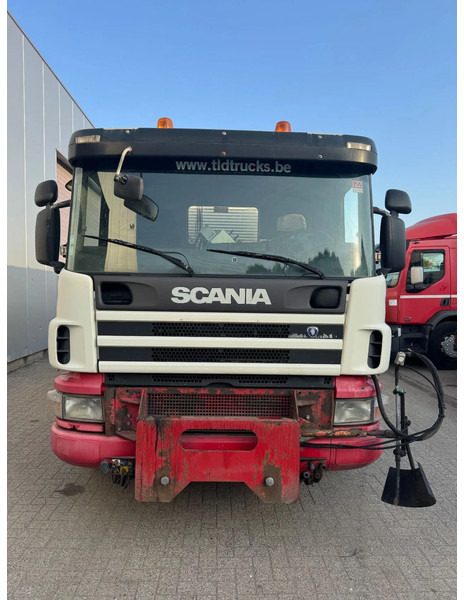 Scania P94-300 **BURTEC BITUM SPRAYER-BELGIAN TRUCK** - Camion: photos 2 Scania P94-300 **BURTEC BITUM SPRAYER-BELGIAN TRUCK** - Camion: photos 2