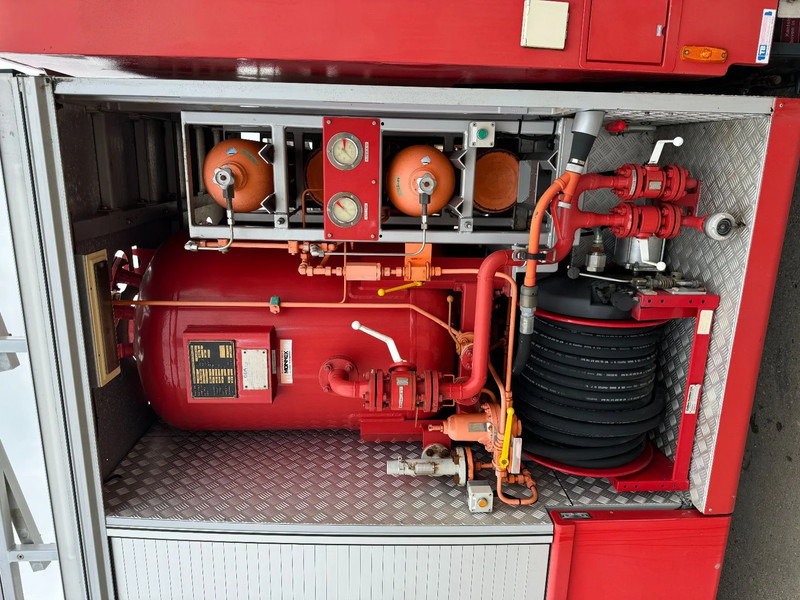DAF 55 230ATI **NITROGEN POWDER FIRETRUCK-TOPSHAPE** - Camion de pompier: photos 5 DAF 55 230ATI **NITROGEN POWDER FIRETRUCK-TOPSHAPE** - Camion de pompier: photos 5