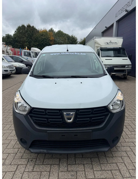 Dacia Dokker **55Kw-EURO6D-AIRCO** - Fourgonnette: photos 2 Dacia Dokker **55Kw-EURO6D-AIRCO** - Fourgonnette: photos 2