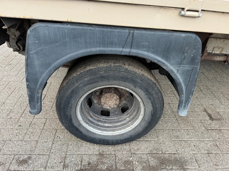 Ford Transit **BELGIAN ORIGINE-DIESEL** - Fourgon plateau: photos 4 Ford Transit **BELGIAN ORIGINE-DIESEL** - Fourgon plateau: photos 4