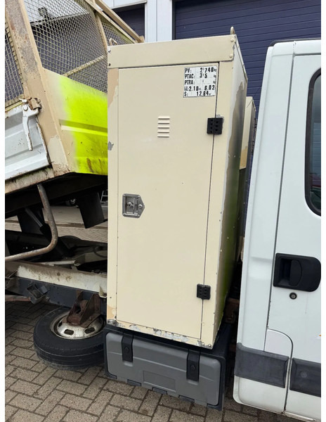 Iveco Daily **35C12-TIPPER-KIPPER** - Véhicule utilitaire benne: photos 4 Iveco Daily **35C12-TIPPER-KIPPER** - Véhicule utilitaire benne: photos 4