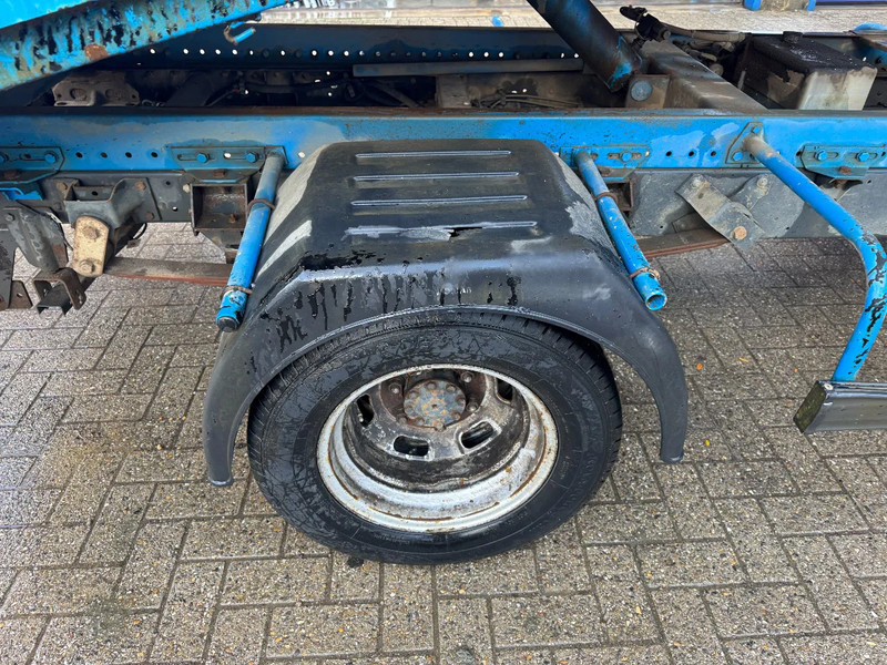 Iveco Daily **35C13-FRENCH ORIGIN** - Véhicule utilitaire benne: photos 5 Iveco Daily **35C13-FRENCH ORIGIN** - Véhicule utilitaire benne: photos 5