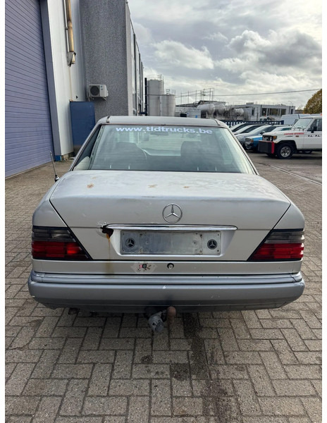 Berline Mercedes-Benz 200-serie **W124-BELGIAN CAR**: photos 5 Berline Mercedes-Benz 200-serie **W124-BELGIAN CAR**: photos 5