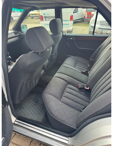 Berline Mercedes-Benz 200-serie **W124-BELGIAN CAR**: photos 7 Berline Mercedes-Benz 200-serie **W124-BELGIAN CAR**: photos 7