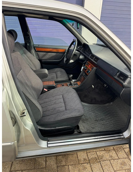 Berline Mercedes-Benz 200-serie **W124-BELGIAN CAR**: photos 16 Berline Mercedes-Benz 200-serie **W124-BELGIAN CAR**: photos 16