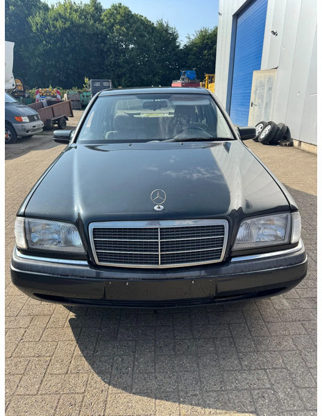 Mercedes-Benz C-Klasse **C220DIESEL-BELGIANCAR** - Berline: photos 2 Mercedes-Benz C-Klasse **C220DIESEL-BELGIANCAR** - Berline: photos 2