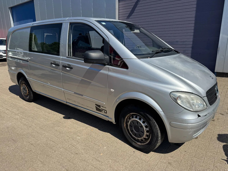 Mercedes-Benz Vito **111CDI-5SEATS-AIRCO** - Fourgonnette, Utilitaire double cabine: photos 3 Mercedes-Benz Vito **111CDI-5SEATS-AIRCO** - Fourgonnette, Utilitaire double cabine: photos 3
