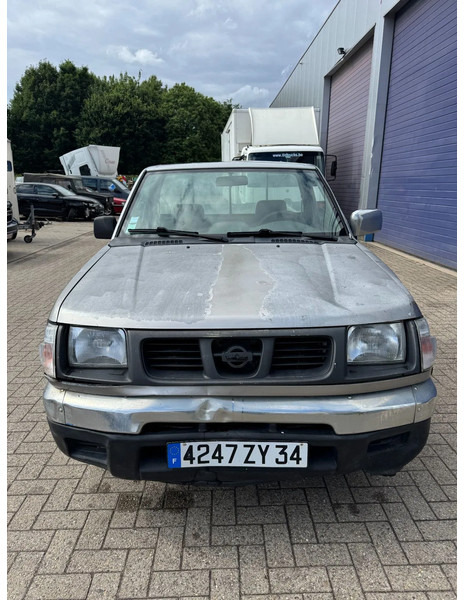 Nissan AGGD22 SINGLE CAB PICK UP **DIESEL** - Pick-up: photos 2 Nissan AGGD22 SINGLE CAB PICK UP **DIESEL** - Pick-up: photos 2