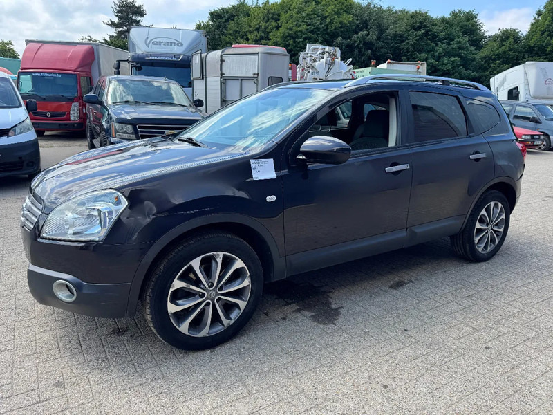 Nissan QASHQAI+2 **DCI-AIRCO-7SEATS** - SUV: photos 3 Nissan QASHQAI+2 **DCI-AIRCO-7SEATS** - SUV: photos 3