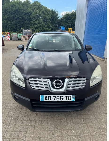 Nissan QASHQAI **DIESEL-AIRCO** - SUV: photos 2 Nissan QASHQAI **DIESEL-AIRCO** - SUV: photos 2