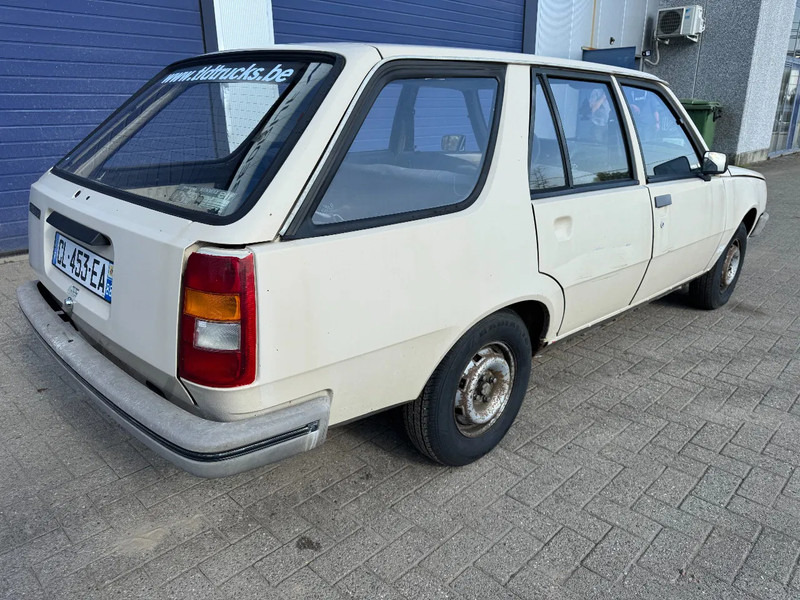 Renault 18 **ESSENCE-PETROL** - Voiture break: photos 4 Renault 18 **ESSENCE-PETROL** - Voiture break: photos 4