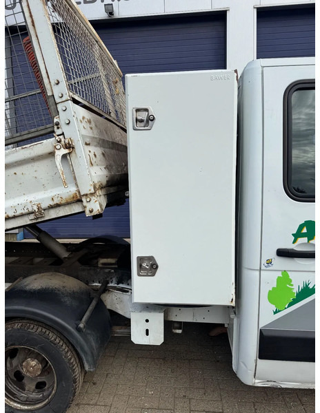 Renault Master **EURO 5-2300DCI** - Véhicule utilitaire benne: photos 4 Renault Master **EURO 5-2300DCI** - Véhicule utilitaire benne: photos 4