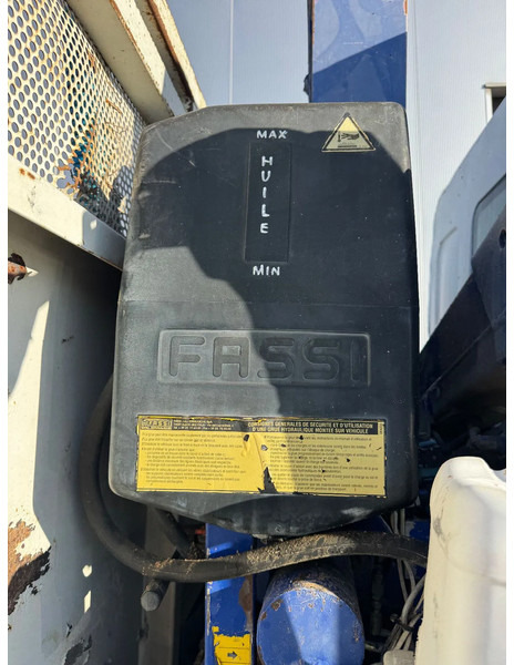 Camion benne, Camion grue Renault Midlum 270 **TIPPER+FASSI CRANE-FRENCH TRUCK**: photos 9 Camion benne, Camion grue Renault Midlum 270 **TIPPER+FASSI CRANE-FRENCH TRUCK**: photos 9