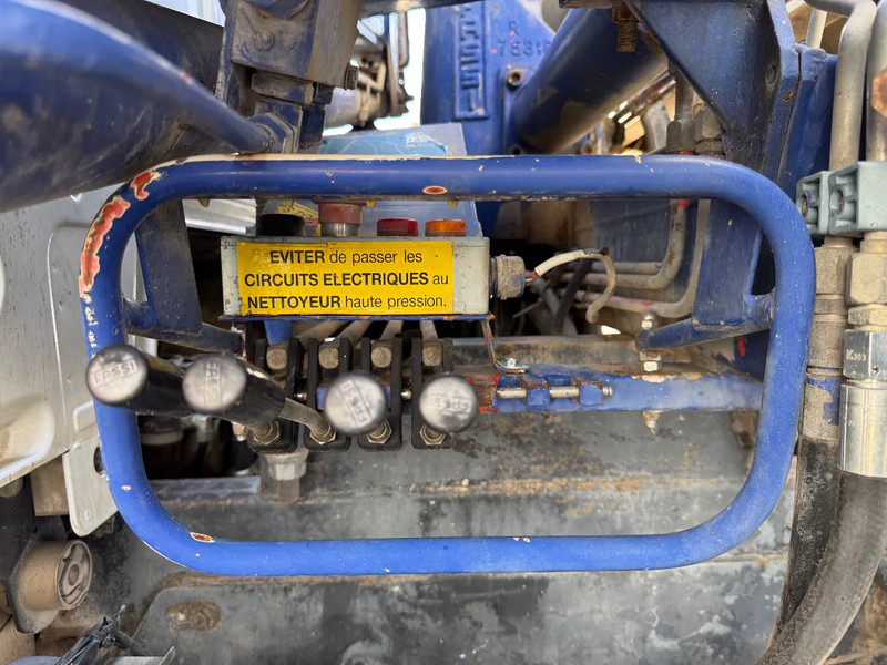 Camion benne, Camion grue Renault Midlum 270 **TIPPER+FASSI CRANE-FRENCH TRUCK**: photos 18 Camion benne, Camion grue Renault Midlum 270 **TIPPER+FASSI CRANE-FRENCH TRUCK**: photos 18