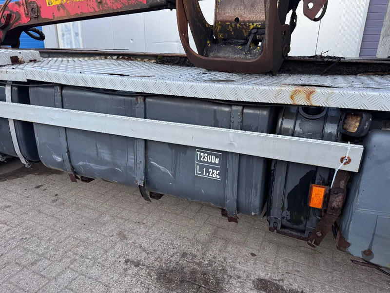 Scania R560 V8 **6X4+JONSERED 1020 CRANE** - Camion grumier, Camion grue: photos 4 Scania R560 V8 **6X4+JONSERED 1020 CRANE** - Camion grumier, Camion grue: photos 4