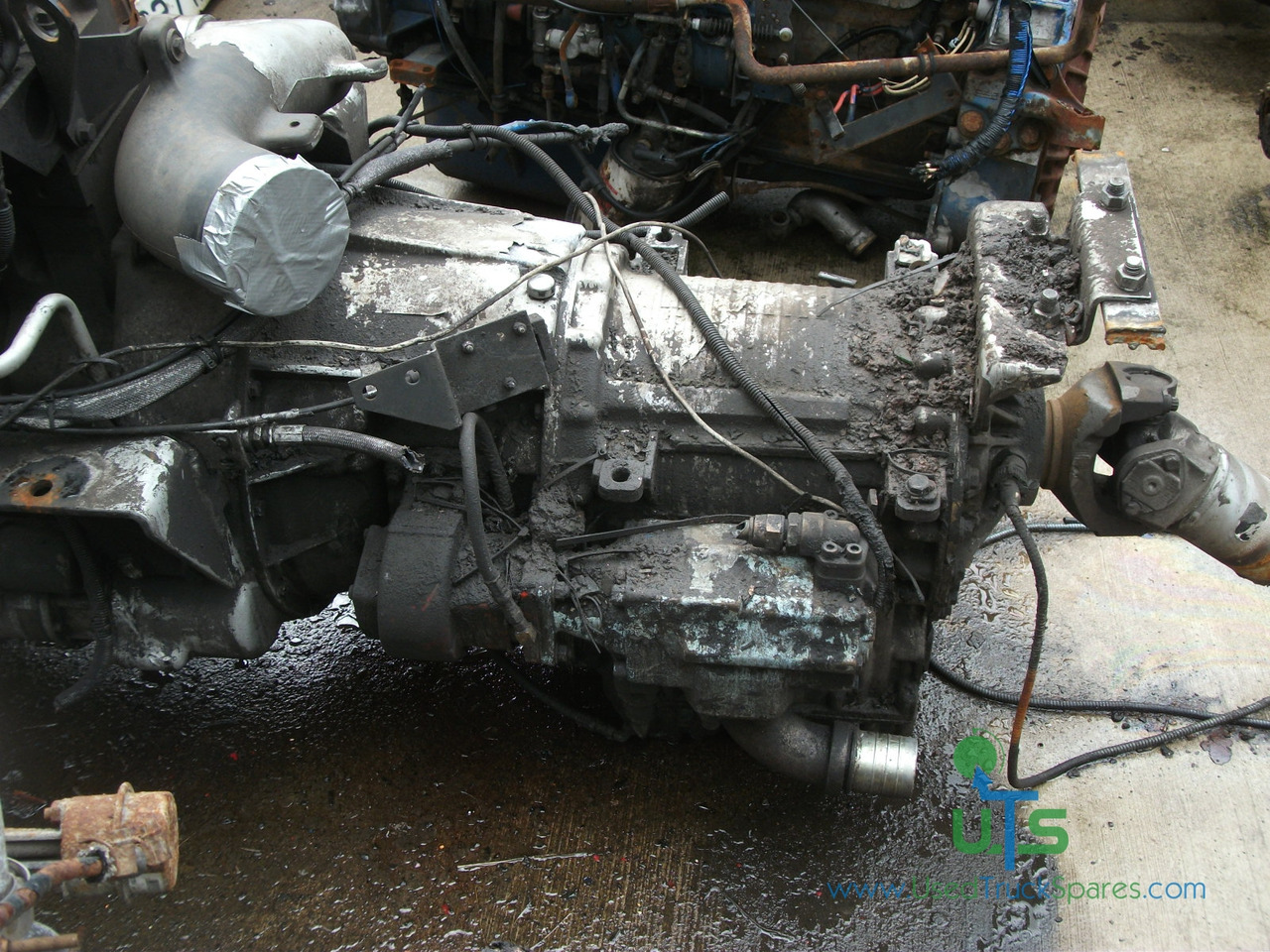 ALLISON AUTOMATIC GEARBOX MODEL – HD3560 - Boîte de vitesse pour Véhicule de voirie/ Spécial: photos 1 ALLISON AUTOMATIC GEARBOX MODEL – HD3560 - Boîte de vitesse pour Véhicule de voirie/ Spécial: photos 1