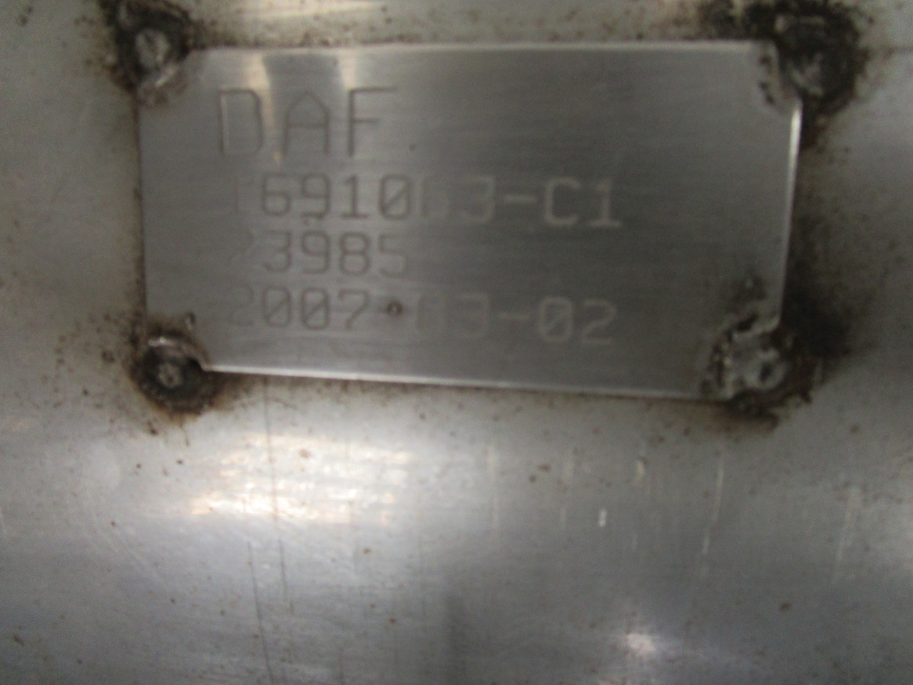 DAF CF 75/85 DPF CAT EXHAUST P/NO 1691063-C1/23985 - Système d'échappement pour Camion: photos 3 DAF CF 75/85 DPF CAT EXHAUST P/NO 1691063-C1/23985 - Système d'échappement pour Camion: photos 3