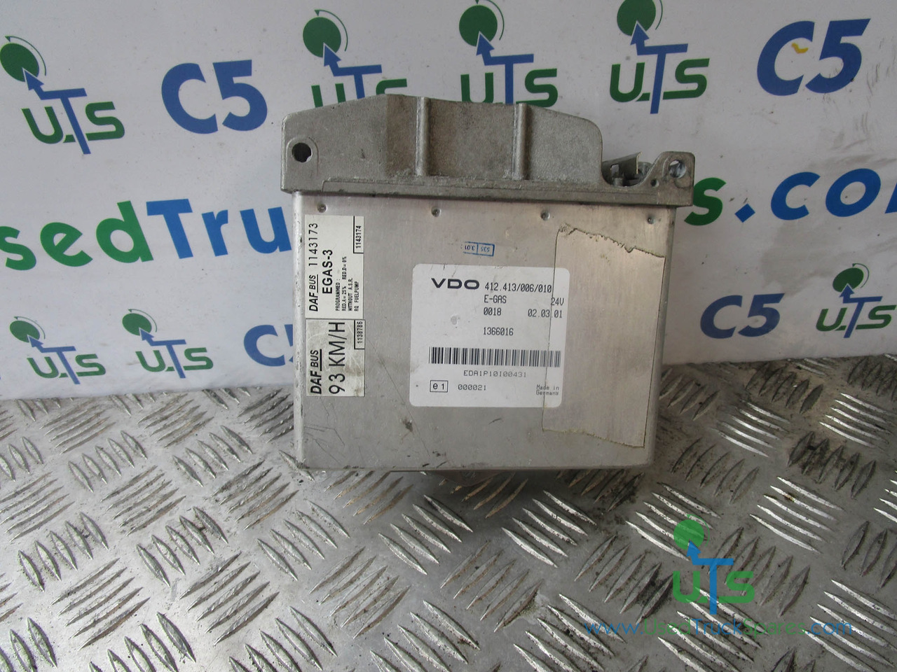 DAF EGAS THROTTLE CONTROL VDO ECU P/NO 412.413/006/010 - Bloc de gestion pour Camion: photos 1 DAF EGAS THROTTLE CONTROL VDO ECU P/NO 412.413/006/010 - Bloc de gestion pour Camion: photos 1