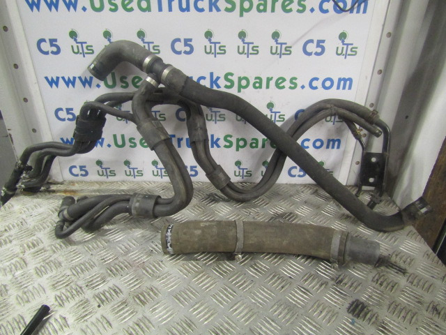 DAF LF 220 EURO 6 ENGINE WATER HOSE (FULL SET) - Moteur et pièces pour Camion: photos 1 DAF LF 220 EURO 6 ENGINE WATER HOSE (FULL SET) - Moteur et pièces pour Camion: photos 1