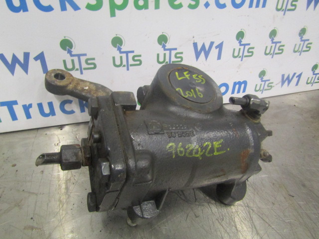 DAF LF 220 EURO 6 STEERING BOX P/NO ZF95242E - Commande de gouvernail pour Camion: photos 2 DAF LF 220 EURO 6 STEERING BOX P/NO ZF95242E - Commande de gouvernail pour Camion: photos 2