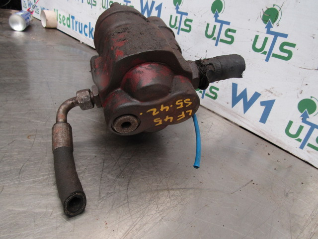 DAF LF 45 PTO AND PUMP COMPLETE SUITS ZF S542 GEARBOX - Hydraulique pour Camion: photos 2 DAF LF 45 PTO AND PUMP COMPLETE SUITS ZF S542 GEARBOX - Hydraulique pour Camion: photos 2