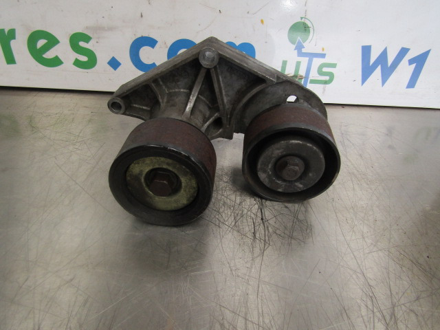 DAF XF 105 460 (MX340SI) FAN BELT TENSIONER P/NO 19452517 - Moteur et pièces pour Camion: photos 1 DAF XF 105 460 (MX340SI) FAN BELT TENSIONER P/NO 19452517 - Moteur et pièces pour Camion: photos 1