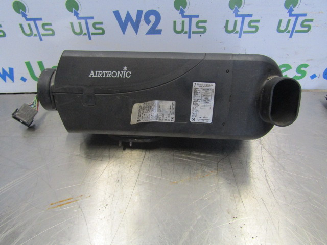 DAF XF 105 CAB NIGHT HEATER TYPE ‘EBERSPACHER AIRTRONIC M D45’ - Cabine et intérieur pour Camion: photos 1 DAF XF 105 CAB NIGHT HEATER TYPE ‘EBERSPACHER AIRTRONIC M D45’ - Cabine et intérieur pour Camion: photos 1