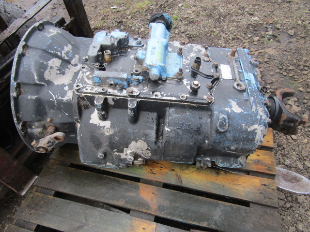 EATON 16 SPEED RTSO 173 16S - Boîte de vitesse pour Camion: photos 3 EATON 16 SPEED RTSO 173 16S - Boîte de vitesse pour Camion: photos 3