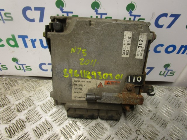 ISUZU N75 (4HK1) ENGINE ECU 8981189303 01 - Bloc de gestion pour Camion: photos 1 ISUZU N75 (4HK1) ENGINE ECU 8981189303 01 - Bloc de gestion pour Camion: photos 1