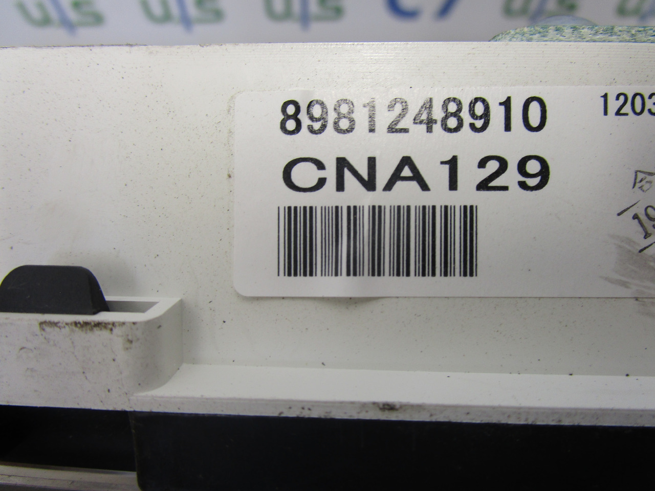 ISUZU NQR CLOCK CLUSTER AUTO P/NO 8981248910 - Système électrique pour Camion: photos 2 ISUZU NQR CLOCK CLUSTER AUTO P/NO 8981248910 - Système électrique pour Camion: photos 2