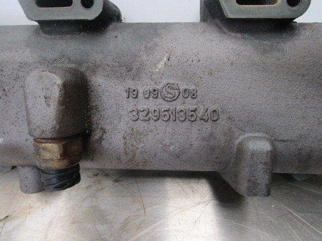 MAN TGL DO834 LFL54 EGR COOLER P/NO 329518540 - Moteur et pièces pour Camion: photos 2 MAN TGL DO834 LFL54 EGR COOLER P/NO 329518540 - Moteur et pièces pour Camion: photos 2