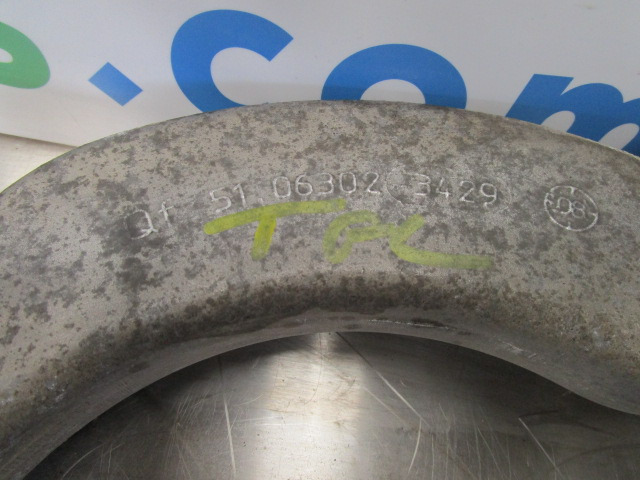 MAN TGL DO834 LFL54 WATER PIPE (MAIN) P/NO 51.063023429 - Moteur et pièces pour Camion: photos 2 MAN TGL DO834 LFL54 WATER PIPE (MAIN) P/NO 51.063023429 - Moteur et pièces pour Camion: photos 2