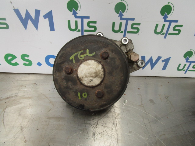 MAN TGL DO834 LFL54 WATER PUMP - Moteur et pièces pour Camion: photos 2 MAN TGL DO834 LFL54 WATER PUMP - Moteur et pièces pour Camion: photos 2