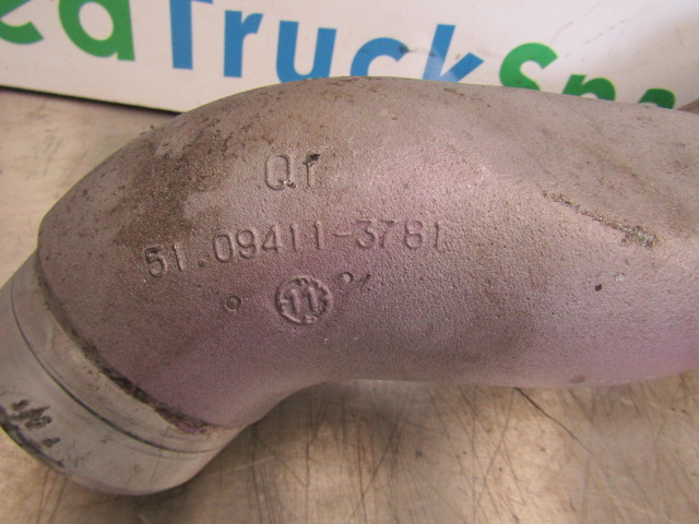 MAN TGS/TGX D2066 AIR INTAKE PIPE P/NO 51.09411-3781 - Moteur et pièces pour Camion: photos 2 MAN TGS/TGX D2066 AIR INTAKE PIPE P/NO 51.09411-3781 - Moteur et pièces pour Camion: photos 2
