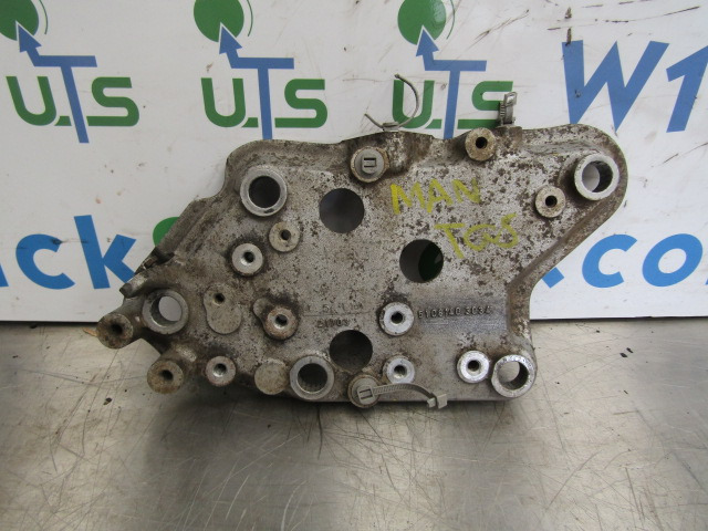MAN TGS/TGX D2066 INTERCOOLER PIPE BRACKET P/NO 51.08140.3034 - Moteur et pièces pour Camion: photos 1 MAN TGS/TGX D2066 INTERCOOLER PIPE BRACKET P/NO 51.08140.3034 - Moteur et pièces pour Camion: photos 1