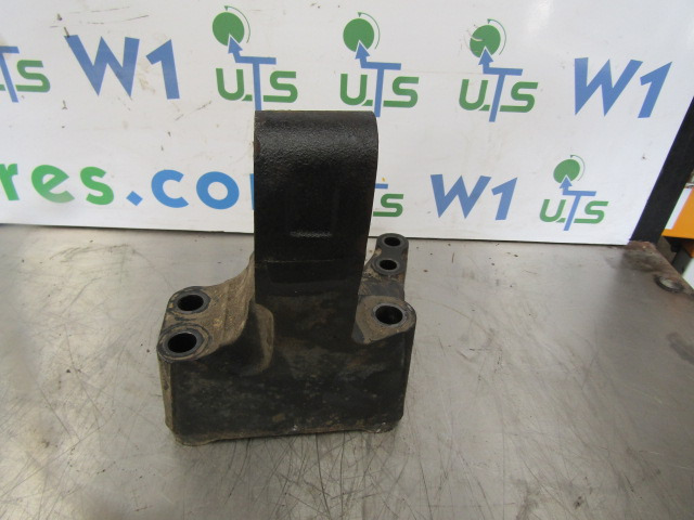 MAN TGS / TGX REAR ENGINE MOUNTING (LEFT) P/NO 51.41501-3088 - Moteur et pièces pour Camion: photos 1 MAN TGS / TGX REAR ENGINE MOUNTING (LEFT) P/NO 51.41501-3088 - Moteur et pièces pour Camion: photos 1