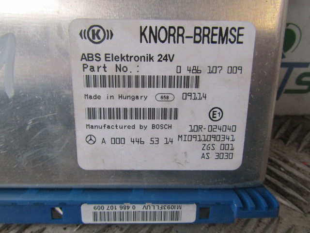 MERCEDES AXOR ABS ECU P/NO A0004465314 - Bloc de gestion pour Camion: photos 2 MERCEDES AXOR ABS ECU P/NO A0004465314 - Bloc de gestion pour Camion: photos 2
