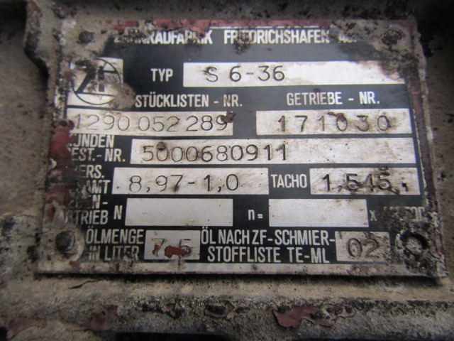 RENAULT MIDLUM ZF 6S-36 6 SPEED GEARBOX - Boîte de vitesse pour Camion: photos 3 RENAULT MIDLUM ZF 6S-36 6 SPEED GEARBOX - Boîte de vitesse pour Camion: photos 3
