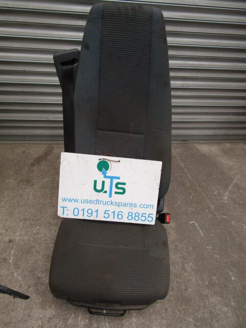 VOLVO FE DRIVER SEAT (AIR) SUITS 2007/13 - Cabine et intérieur pour Camion: photos 1 VOLVO FE DRIVER SEAT (AIR) SUITS 2007/13 - Cabine et intérieur pour Camion: photos 1