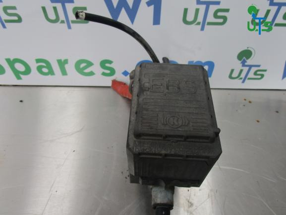VOLVO FE EBS MODULATOR P/NO 21122034 - Pièces de frein pour Camion: photos 1 VOLVO FE EBS MODULATOR P/NO 21122034 - Pièces de frein pour Camion: photos 1