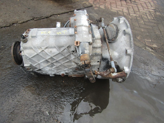 VOLVO FL6 ZF 56.66 6 SPEED MANUAL GEARBOX - Boîte de vitesse pour Camion: photos 2 VOLVO FL6 ZF 56.66 6 SPEED MANUAL GEARBOX - Boîte de vitesse pour Camion: photos 2