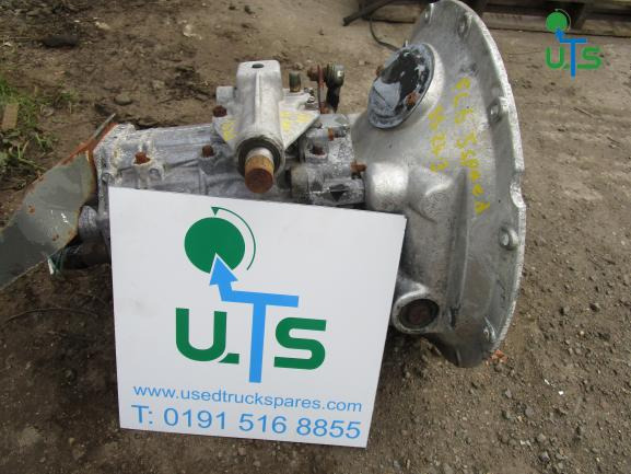VOLVO FL6 ZF S5-24-3 5 SPEED GEARBOX - Boîte de vitesse pour Camion: photos 1 VOLVO FL6 ZF S5-24-3 5 SPEED GEARBOX - Boîte de vitesse pour Camion: photos 1